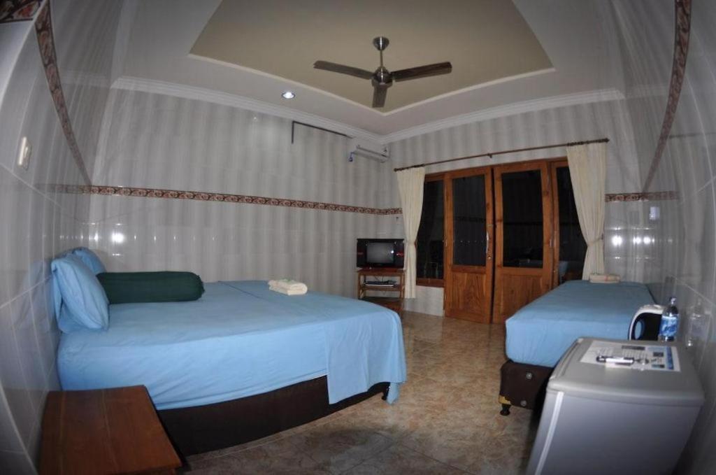 Tulamben Wreck Divers Resort & Restaurant Экстерьер фото